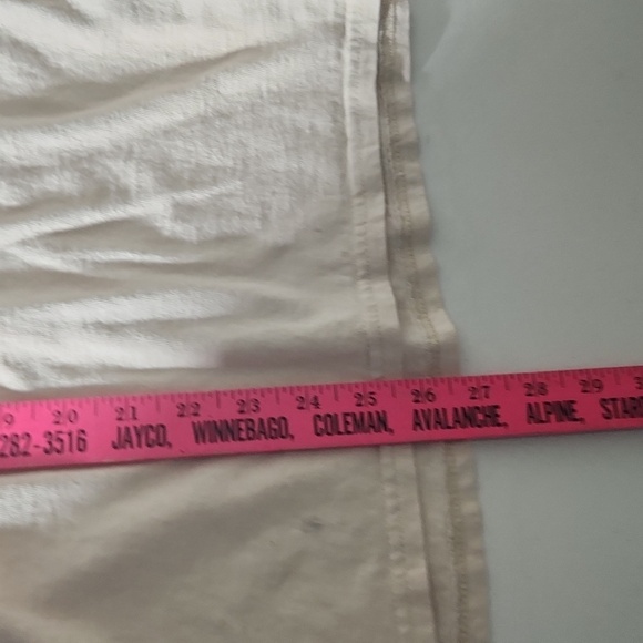 4 Hunnid crop top size XL Graphic tshirt note has spots and light pilling - Picture 6 of 8